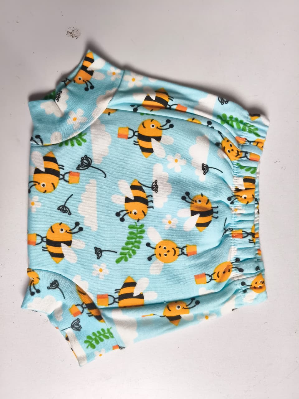 Bees - Snug